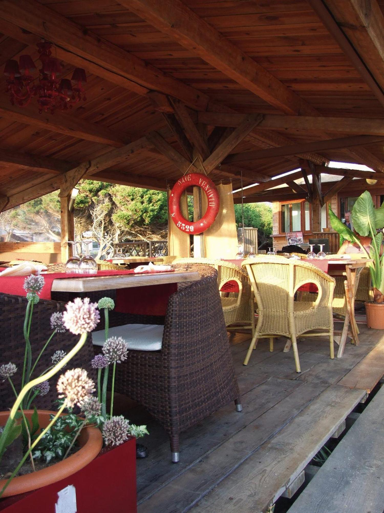 Hotel Lilium Maris Tizzano Exterior foto